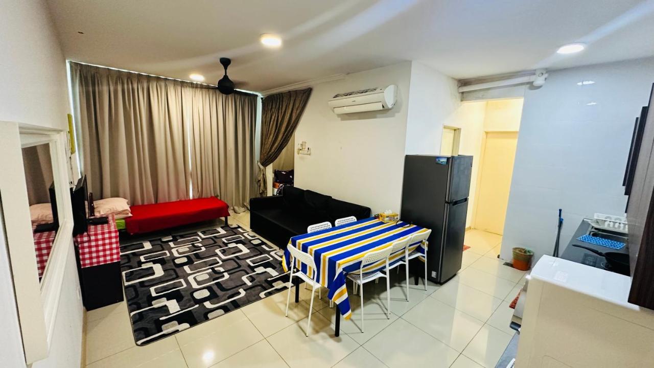 Vista Alam Roomstay Homestay Shah Alam Dış mekan fotoğraf
